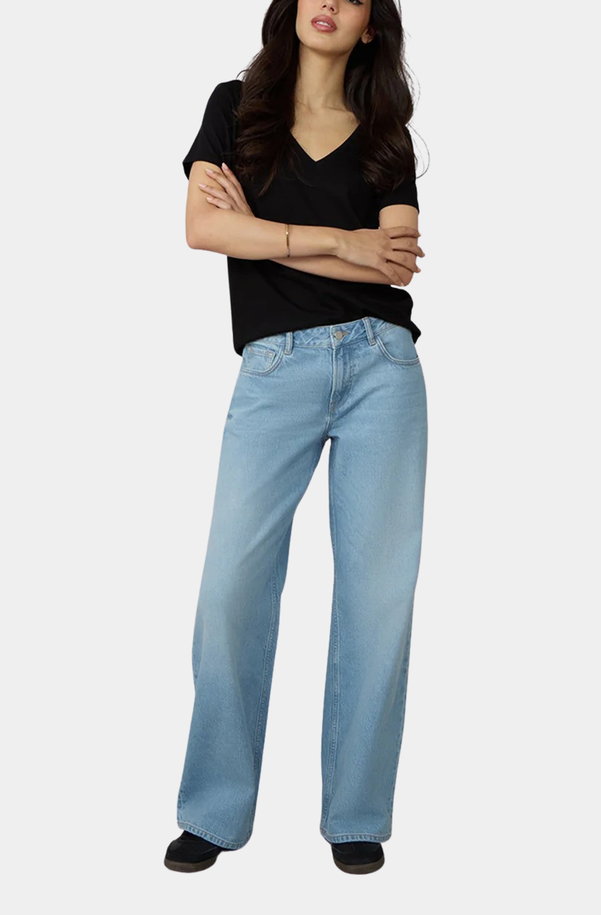 Colette Relaxed Wide Leg Jeans