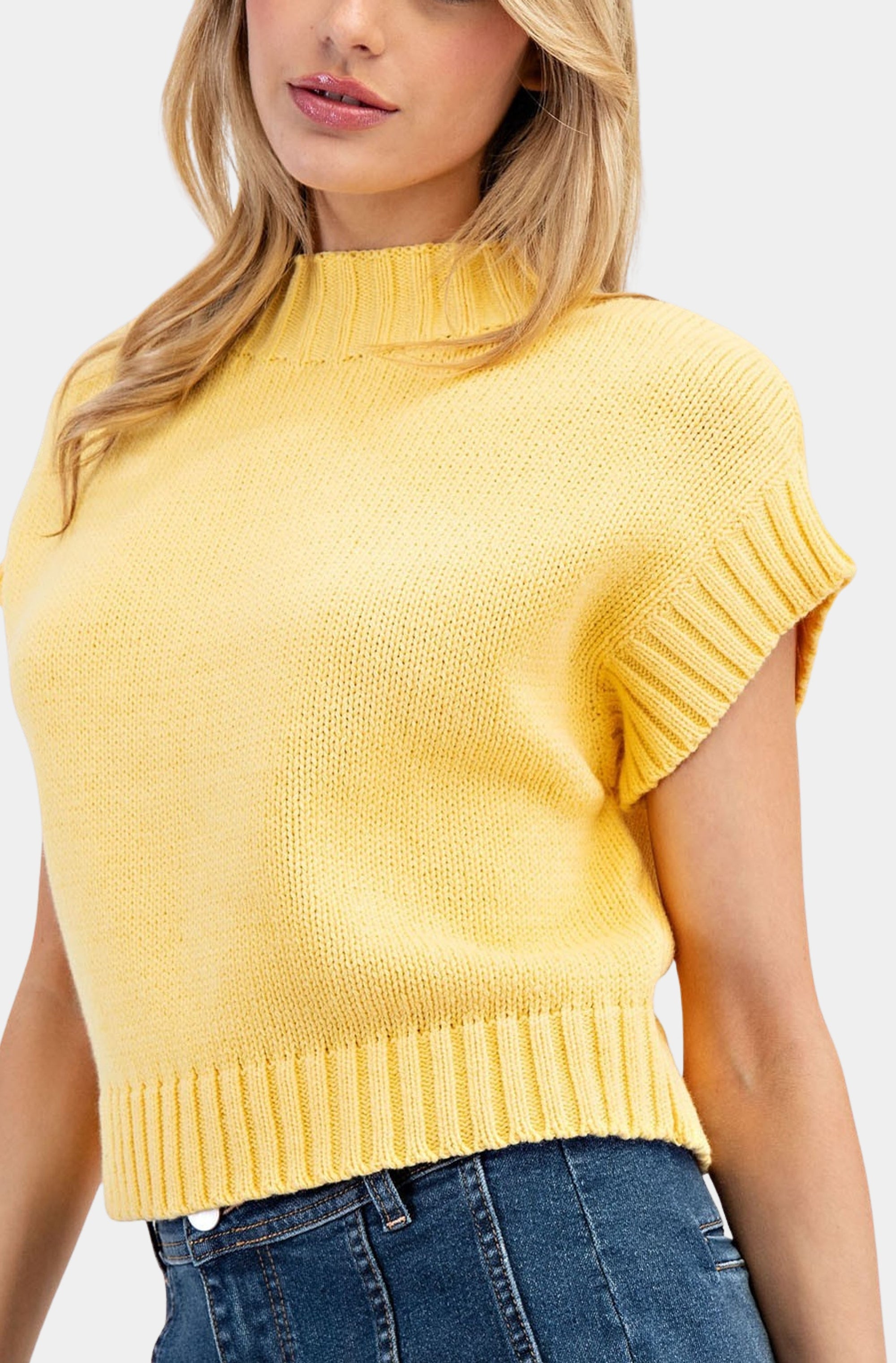 Mock Neck Cropped Short Sleeve Sweater Top